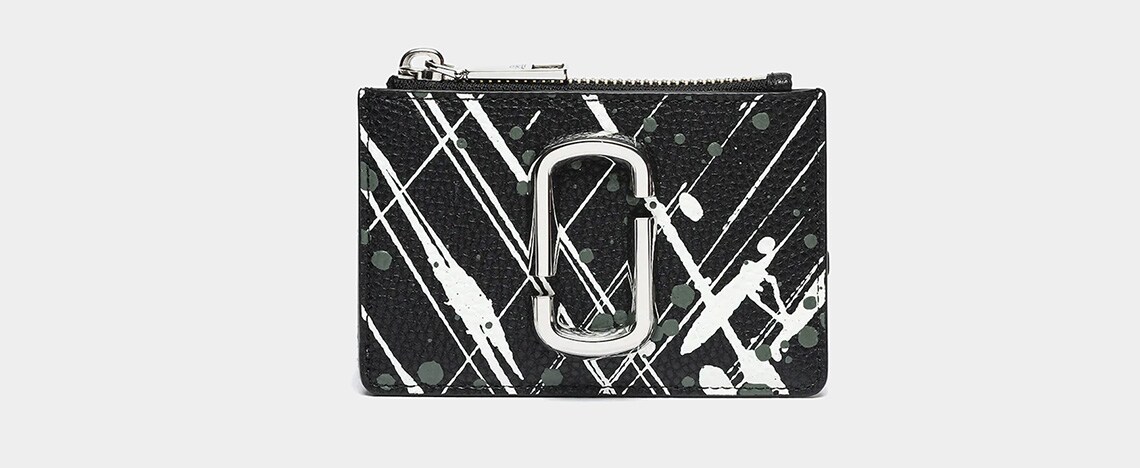 MARC JACOBS