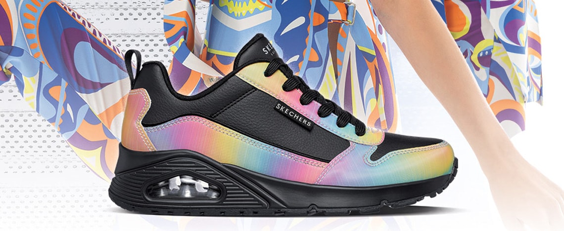 SKECHERS