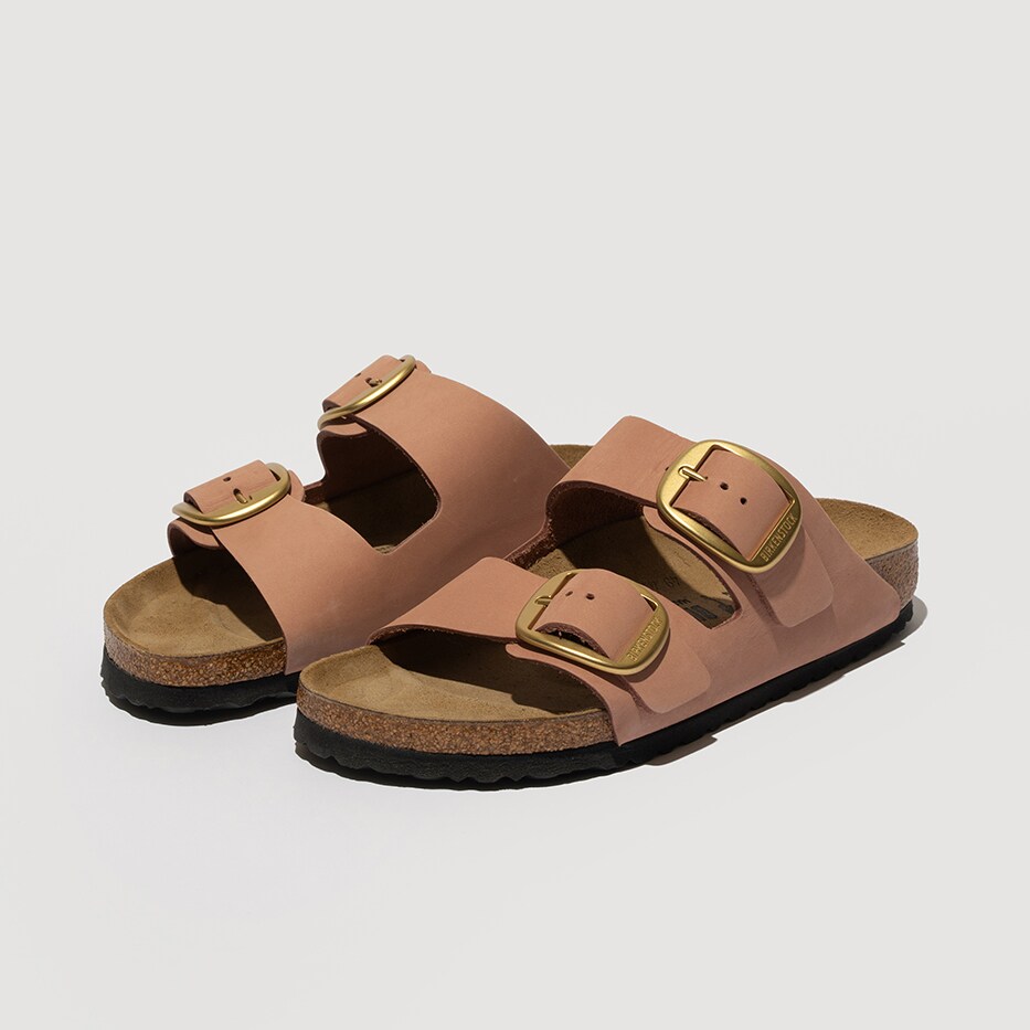 Домашни пантофи и плажни чехли