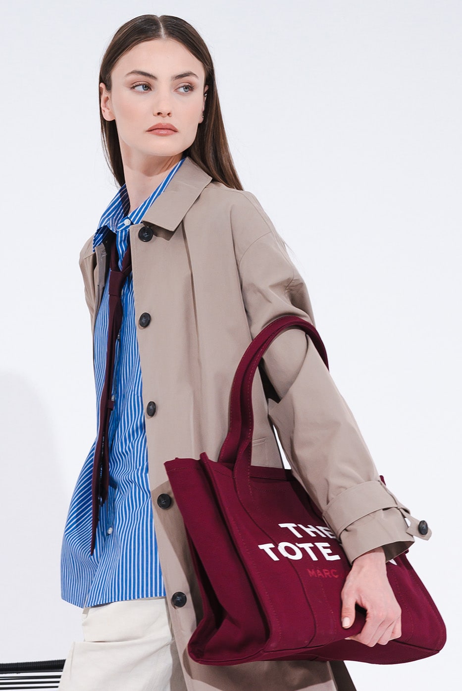 HELLO, EVERYDAY LUXURY