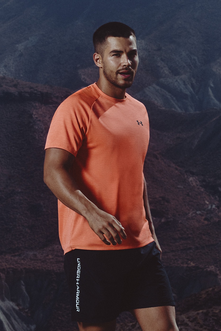 UNDER ARMOUR