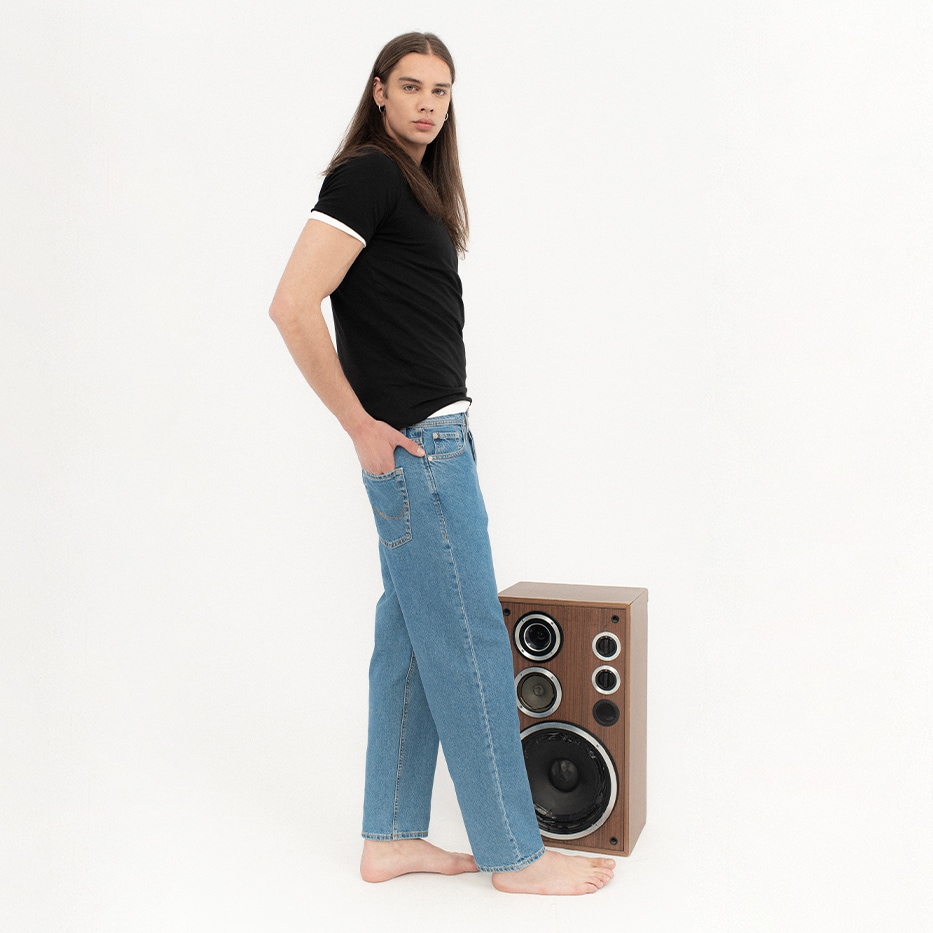 MID BLUE DENIM