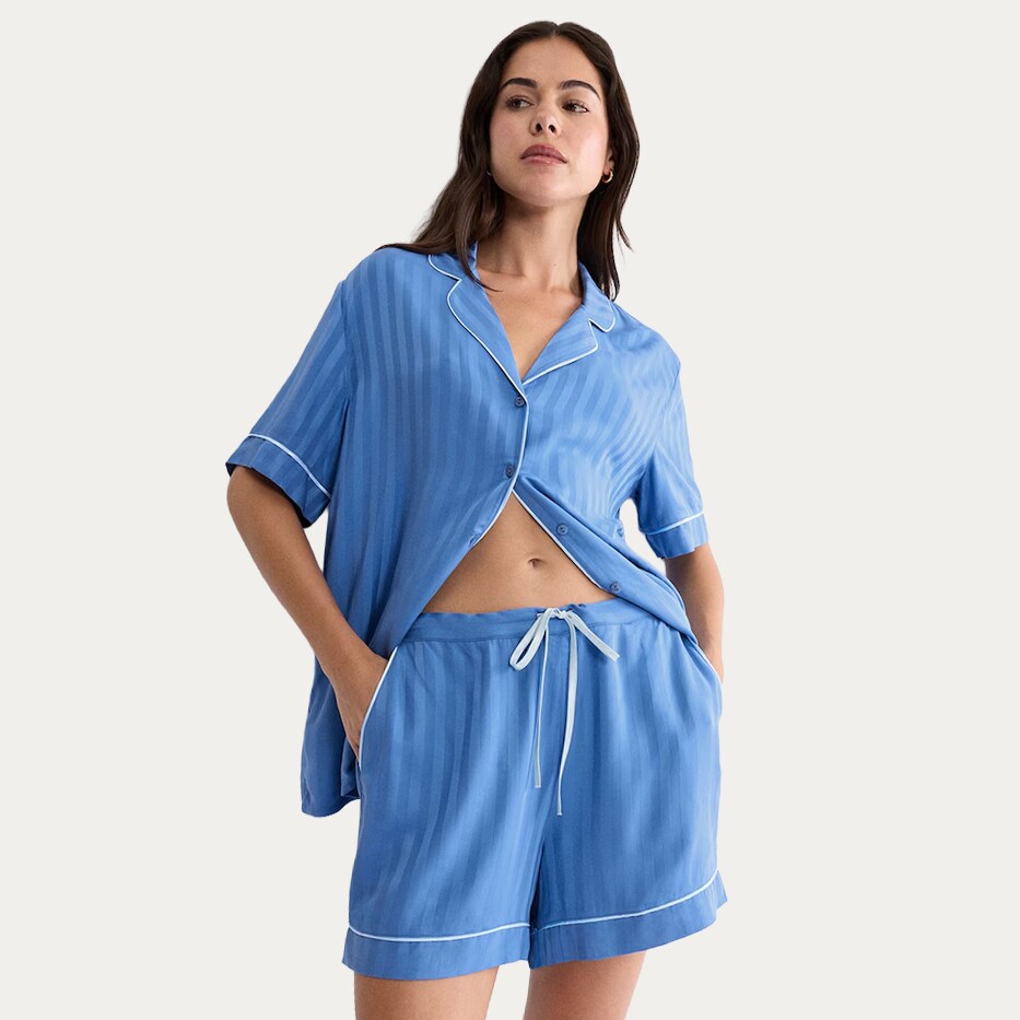 Pijamale si halate de baie