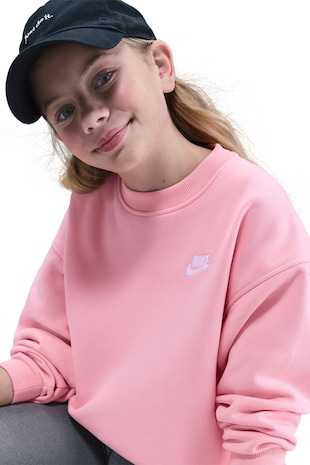 Club bő fazonú pulóver logós részlettel