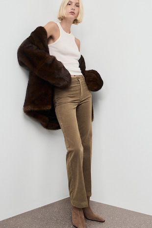 Bővülő szárú kordbársony nadrág