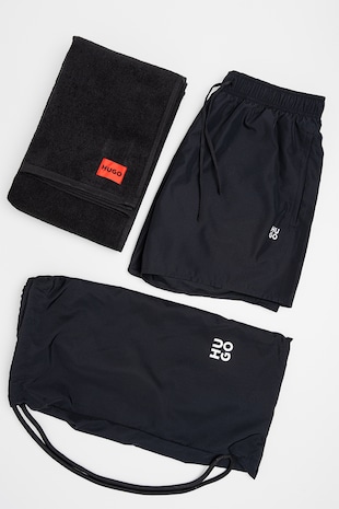 Set de prosop pentru plaja si pantaloni scurti de baie