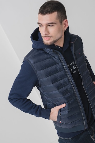 Állógalléros bélelt mellény