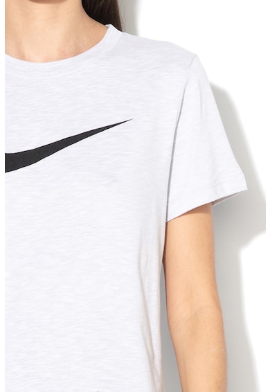 Nike Фитнес тениска с Dri-Fit и лого Жени
