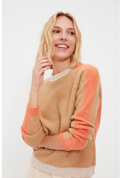 Trendyol Пуловер с овално деколте и реглан ръкави Жени