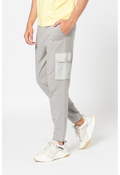 BOSS Спортен панталон карго с ниска талия Мъже