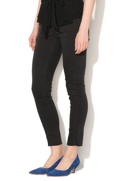 Vero Moda Blugi slim fit Femei