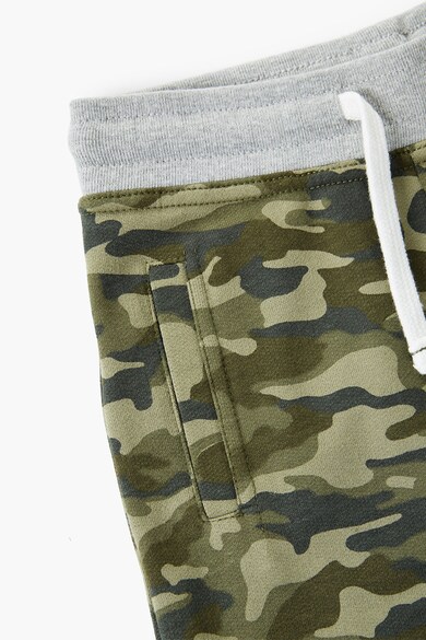 Mango Pantaloni jogger cu imprimeu camuflaj Baieti