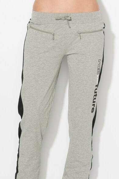 Zee Lane Pantaloni jogger cu imprimeu text Femei