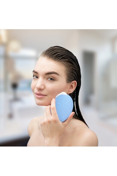 FOREO Dispozitiv de curatare a tenului  LUNA Combination Skin, 8000 oscilatii, 8 viteze, acumulator, Hipoalergenic, Bleu Femei