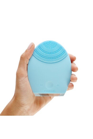 FOREO Dispozitiv de curatare a tenului  LUNA Combination Skin, 8000 oscilatii, 8 viteze, acumulator, Hipoalergenic, Bleu Femei