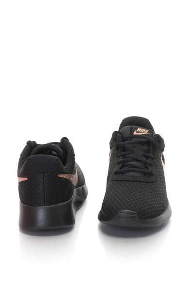 Nike Спортни обувки Tanjun с мрежа Жени