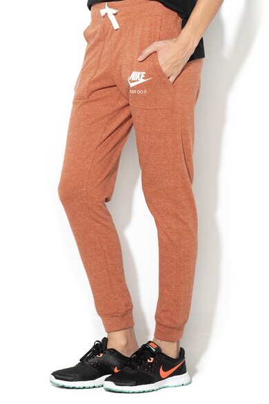 Nike Спортен панталон с връзка на талията Жени