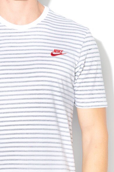 Nike Tricou cu model in dungi Barbati