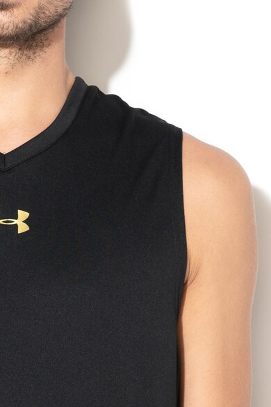 Under Armour Szűkített kosárlabdatrikó hálós anyagbetétekkel férfi