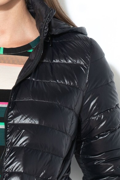 United Colors of Benetton Pihével bélelt dzseki levehető kapucnival női