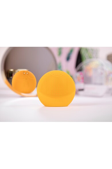 FOREO Dispozitiv de curatare faciala  LUNA play smart, 2 zone, baterii Barbati