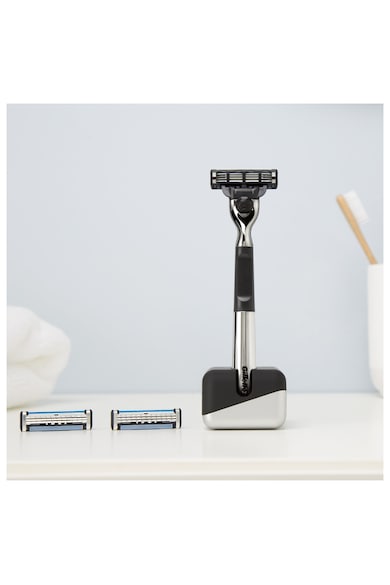 Gillette Set cadou: Aparat de ras  Mach3 + 2 rezerve + suport Barbati