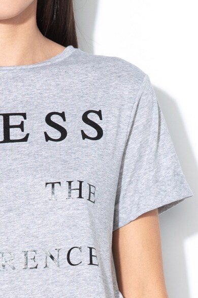 GUESS Домашна къса тениска с текстова щампа Жени