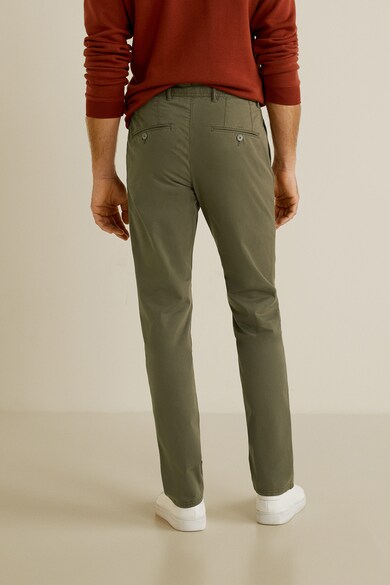 Mango Pantaloni slim fit, chino Barna4 43090343 Barbati