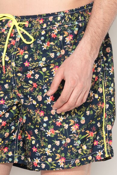 ESPRIT Bodywear Плувни шорти с флорален десен Мъже