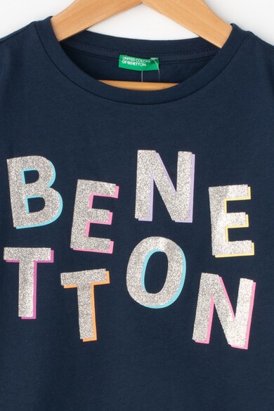 United Colors of Benetton Póló csillámos szövegmintával Fiú