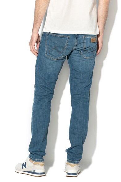 Wrangler Larston slim fit farmernadrág lefelé szűkülő szárakkal férfi