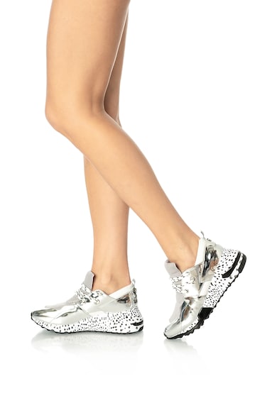 Steve Madden Cliff telitalpú sneaker tükröződő hatású anyagbetétekkel női