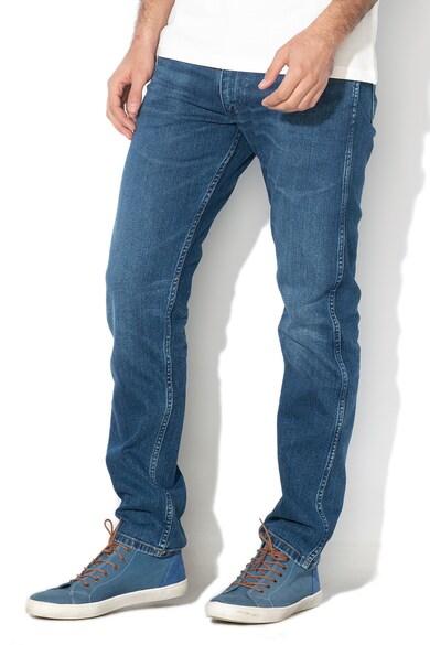 Wrangler Blugi slim fit cu croiala dreapta si aspect usor decolorat Barbati