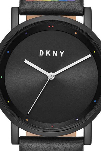 DKNY Kerek analóg karóra logómintás szíjjal női