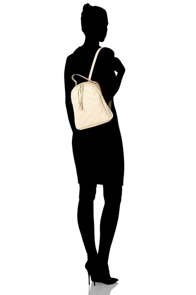 Antonia Moretti Bőr hátizsák cikkcakkos öltésekkel női