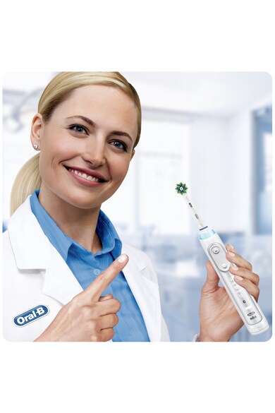 Oral-B Rezerva periuta de dinti  Cross Action Femei