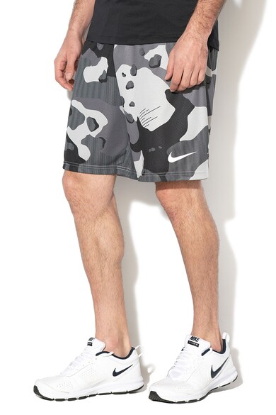 Nike Бермуди Dri Fit с камофлажен десен Мъже