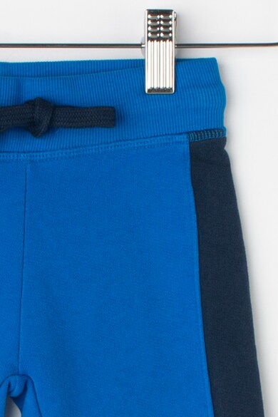 United Colors of Benetton Pantaloni sport cu imprimeu cu stele cauciucate si text Baieti