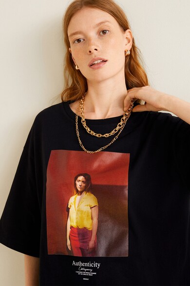 Mango Grafi feliratos póló női