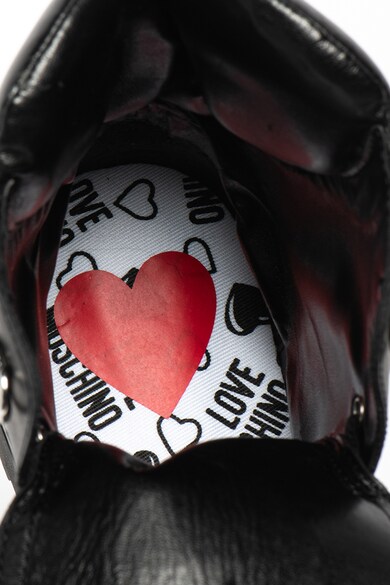 Love Moschino Rövid szárú bőrbakancs szív alakú részlettel a hátoldalán női