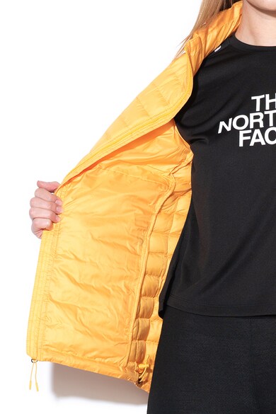 The North Face Jacheta matlasata cu vatelina subtire, pentru drumetii Femei