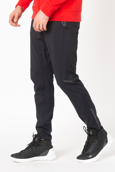 Under Armour Фитнес панталон със светлоотразителни детайли Мъже