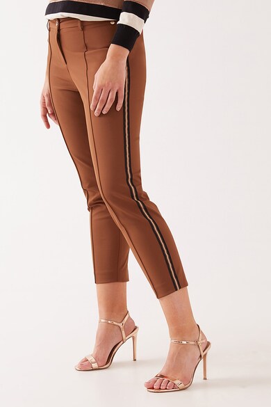 Fiorella Rubino Pantaloni crop slim fit Femei