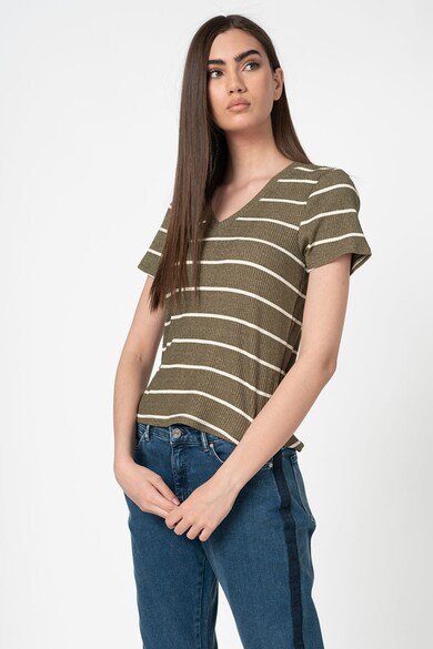 Maison Scotch Tricou tricotat cu decolteu in V Femei