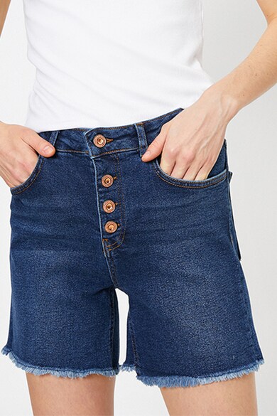 KOTON Pantaloni scurti din denim cu terminatii franjurate Femei