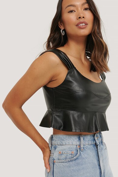 NA-KD Top crop cu terminatie peplum Femei