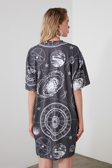 Trendyol Rochie tip tricou cu model cu constelatii Femei
