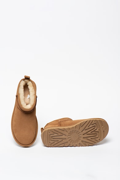 UGG Ghete slip-on din piele intoarsa Classic Ultra Mini Femei