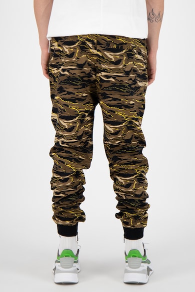 Puma Pantaloni sport cu imprimeu camuflaj The Weekend Barbati