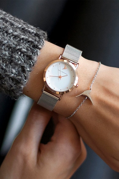 Emily Westwood Овален аналогов часовник с мрежеста верижка Жени